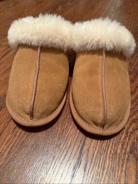 UGG Scuffette